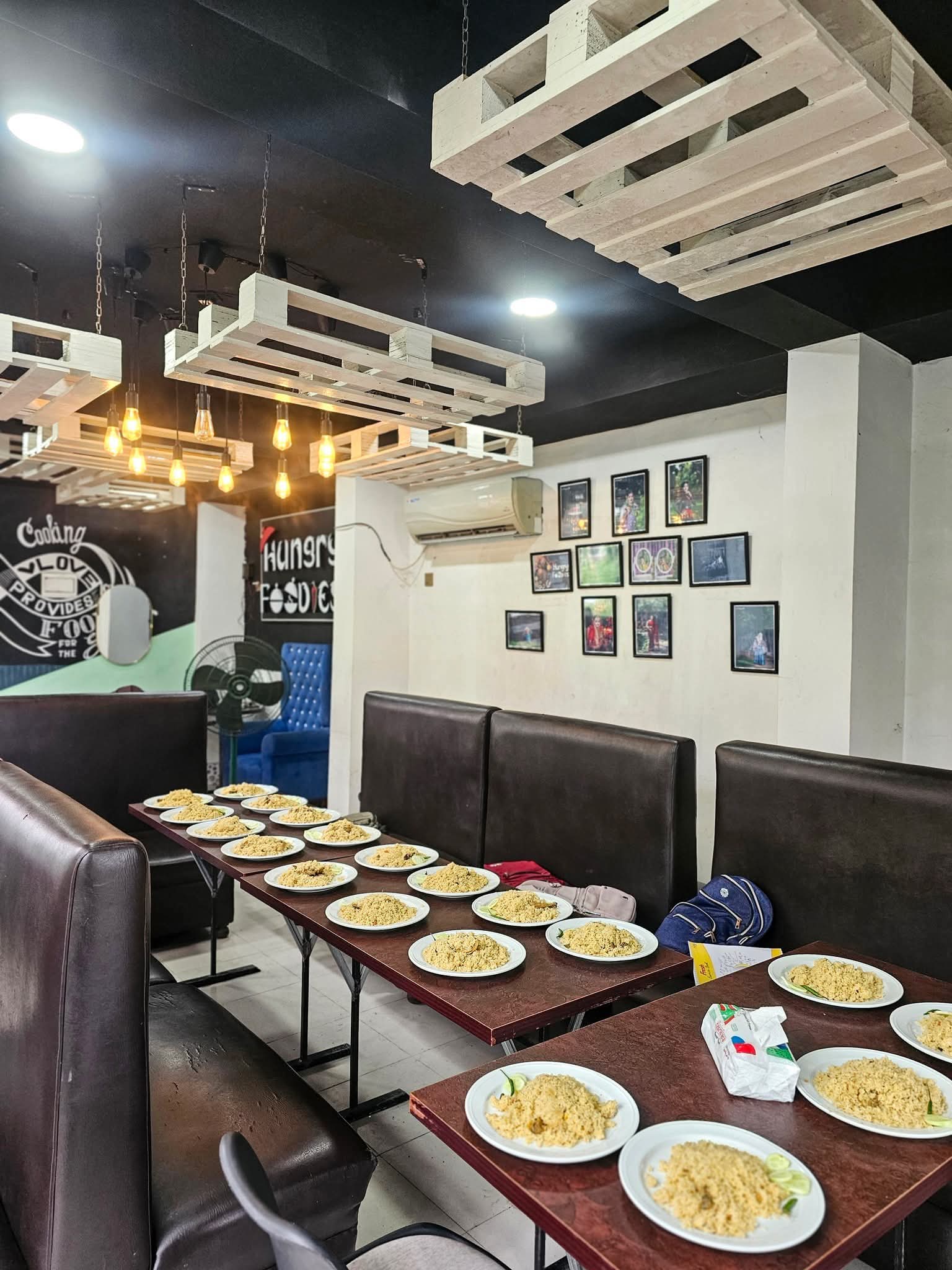 Restaurant & Party Center